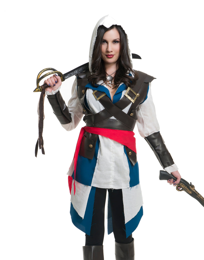 Cutthroat Pirate Girl Costume