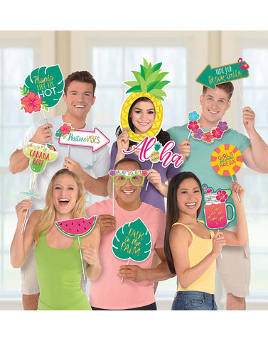 Tropical Jungle Summer Party Decoration